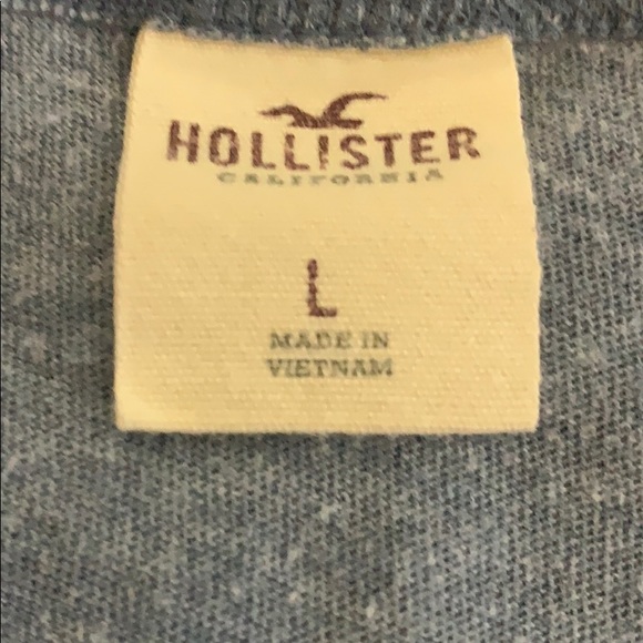 Hollister Light Blue T-Shirt Sz L - Picture 3 of 7